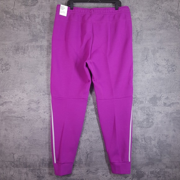 NIKE Tech Fleece Reflective Joggers Mens Size XL Purple Berry Black FZ0762-505 - Picture 2 of 7